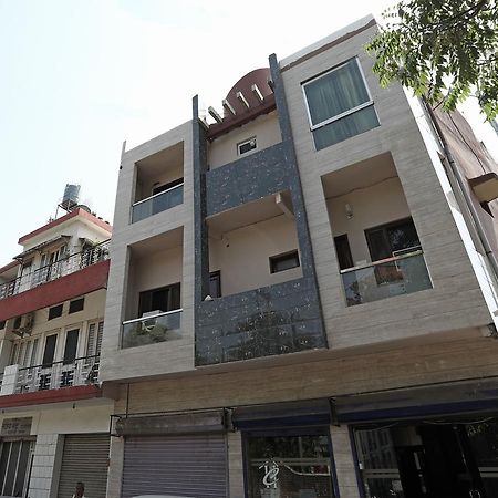 Oyo 11854 Hotel Comfort Dehradun Exterior photo